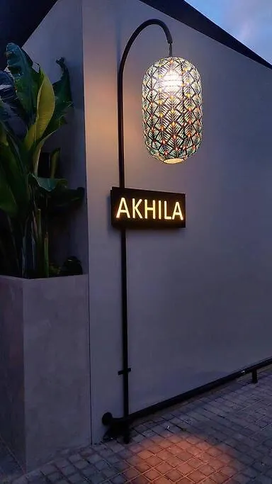 Akhila 5 - 1 Bedroom Modern Tropical Villa At The Heart Of Seminyak